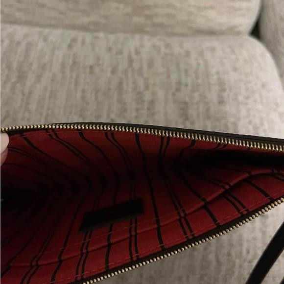 louis vuitton neverfull pouch DE - Picture 9 of 9